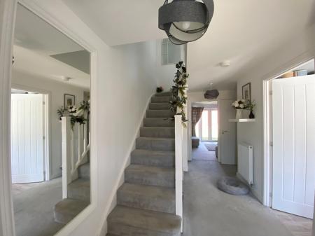 3 bedroom Detached house to let in Cashmere Drive, Andover, Andover, SP11