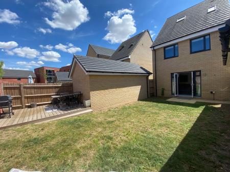 3 bedroom Detached house to let in Cashmere Drive, Andover, Andover, SP11