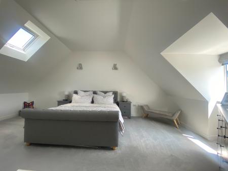 3 bedroom Detached house to let in Cashmere Drive, Andover, Andover, SP11