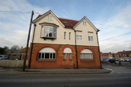 Ludgershall Road, Ludgershall, SP11