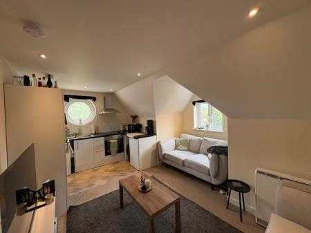 1 bedroom Flat to let in Ludgershall Road, Ludgershall, SP11