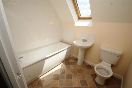1 bedroom Flat to let in Ludgershall Road, Ludgershall, SP11
