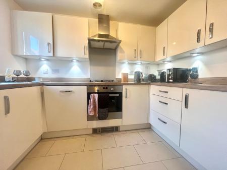 3 bedroom Semi-detached house to let in Marchment Close, Andover, SP11