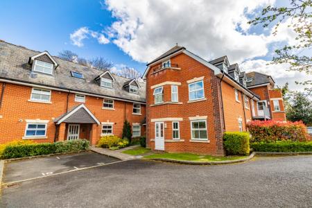 Kilworth Court, Andover