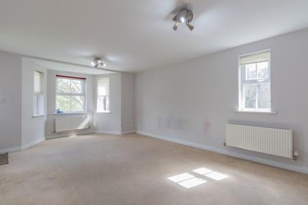 2 bedroom Flat for sale in Kilworth Court, Andover