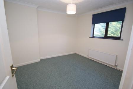 1 bedroom Flat to let in Eastfield Road, Andover, SP10