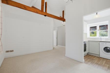 1 bedroom Flat for sale in The Cloisters, Junction Road