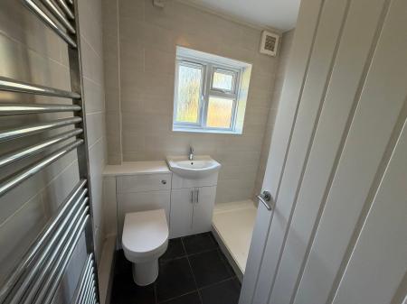 2 bedroom Ground floor maisonette to let in Suffolk Road, Andover, SP10