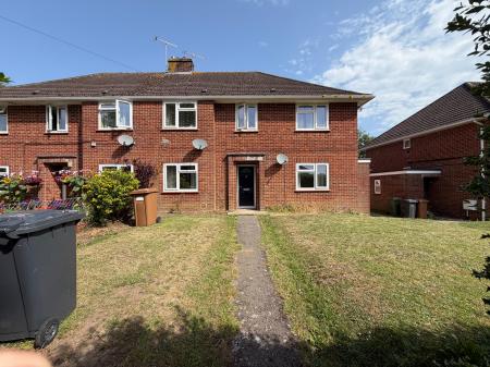 Suffolk Road, Andover, SP10