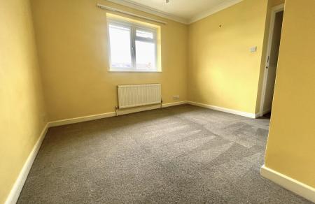 3 bedroom House to let in Strathfield Road, Andover, SP10