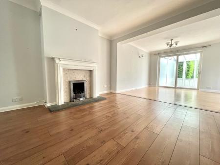 3 bedroom House to let in Strathfield Road, Andover, SP10