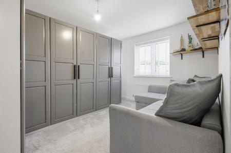 4 bedroom Detached house to let in Halter Way, Andover