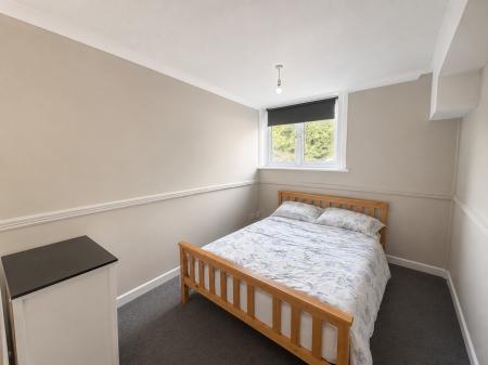 2 bedroom Flat to let in Ludgershall Road, Ludgershall, SP11