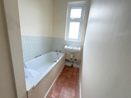 2 bedroom Flat to let in Ordnance Road, Tidworth
