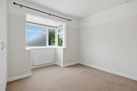 2 bedroom Bungalow to let in Astor Crescent, Ludgershall