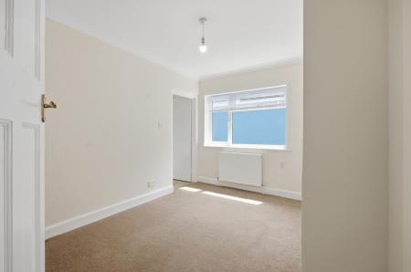 2 bedroom Bungalow to let in Astor Crescent, Ludgershall