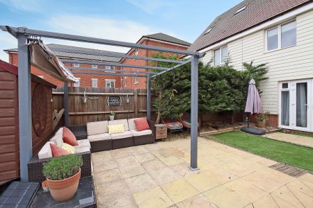 3 bedroom Semi-detached house for sale in Calico Street, Andover