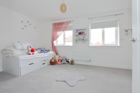 3 bedroom Semi-detached house for sale in Calico Street, Andover