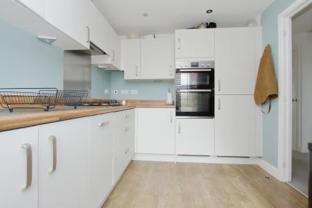 3 bedroom Semi-detached house for sale in Calico Street, Andover