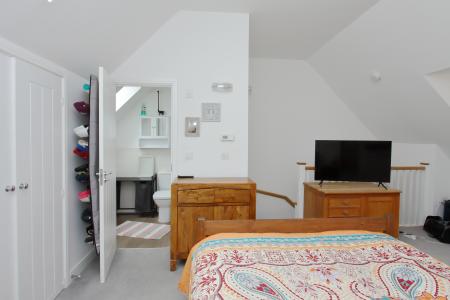 3 bedroom Semi-detached house for sale in Calico Street, Andover