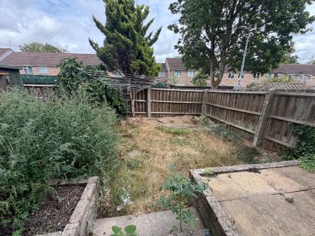 3 bedroom Terraced House to let in Byng Walk, Andover