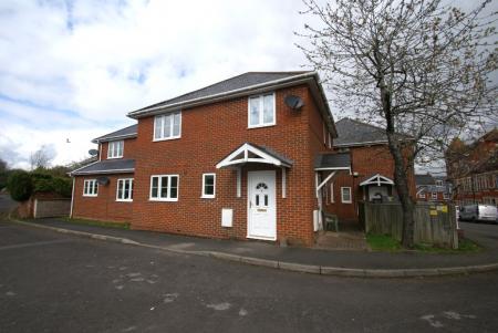 Station Approach, Ludgershall, SP11