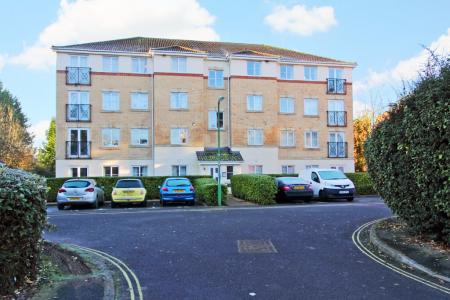 Suffolk Road, Andover, SP10
