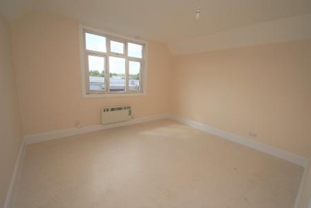 1 bedroom Flat to let in Station Road, Tidworth