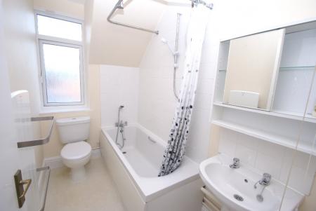 1 bedroom Flat to let in Station Road, Tidworth