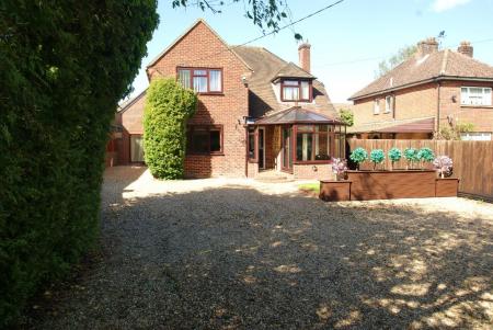 Weyhill Road, Andover, SP10