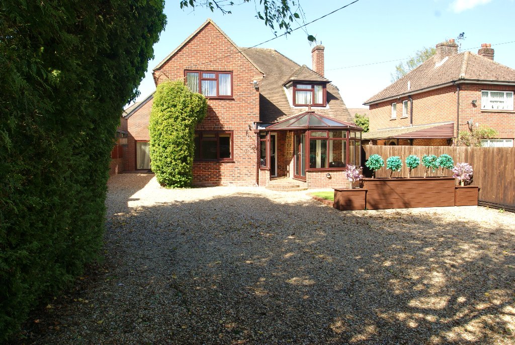 Weyhill Road