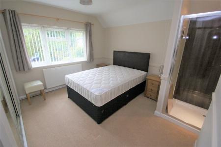 1 bedroom House share to let in Weyhill Road, Andover, SP10