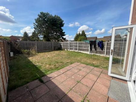2 bedroom Semi-detached house to let in Rowan Close, Durrington, SP4