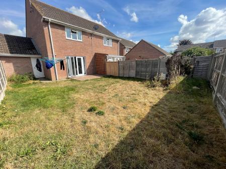 2 bedroom Semi-detached house to let in Rowan Close, Durrington, SP4