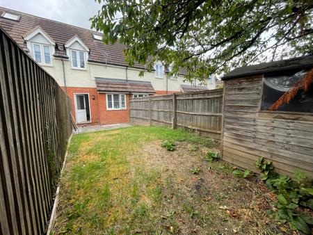 3 bedroom Terraced House to let in Amberley Mews, Andover, SP10