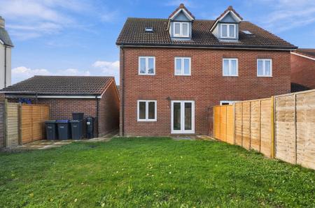 4 bedroom Town house for sale in Lark Lane, Old Sarum