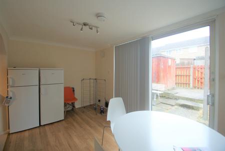 1 bedroom House share to let in Collingwood Walk, Admirals Way, Andover, SP10