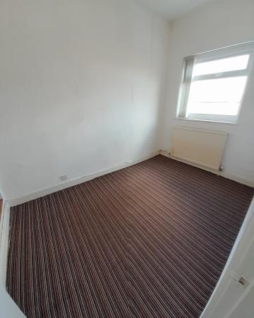 2 bedroom Terraced House for sale in High Street, Droylsden, M43