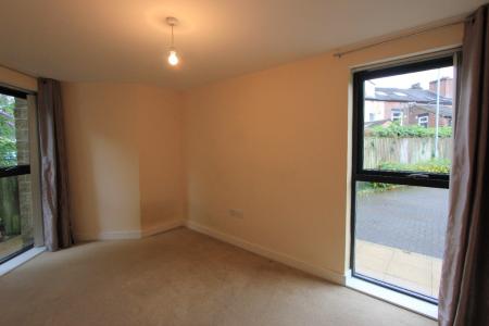 1 bedroom Flat for sale in Lockside View, Stalybridge, SK15