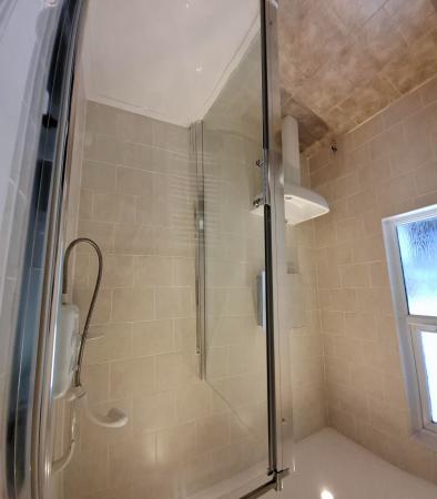 Oldham Road, Ashton-Under-Lyne, OL7