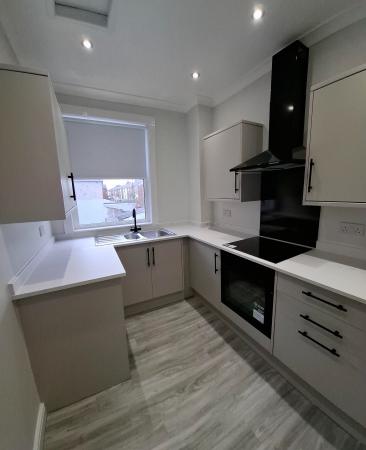 1 bedroom Flat to let in Oldham Road, Ashton-Under-Lyne, OL7