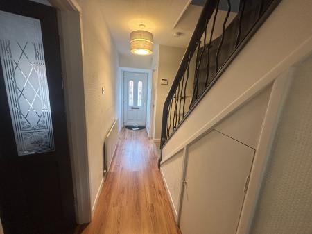 3 bedroom Detached house to let in Rufford Close, Ashton-Under-Lyne, OL6