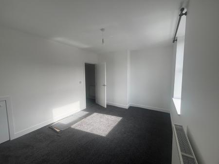 3 bedroom Terraced House to let in Lodge Lane, Hyde, SK14