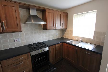 3 bedroom Semi-detached house to let in Kendal Court, Stalybridge, SK15