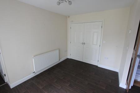 3 bedroom Semi-detached house to let in Kendal Court, Stalybridge, SK15