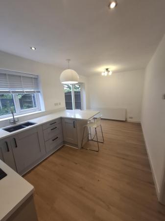 3 bedroom Semi-detached house to let in Rufford Close, Ashton-Under-Lyne, OL6