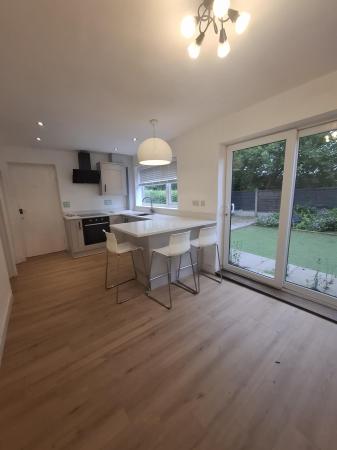 3 bedroom Semi-detached house to let in Rufford Close, Ashton-Under-Lyne, OL6