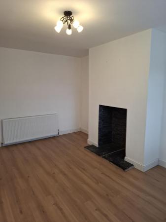 3 bedroom Semi-detached house to let in Rufford Close, Ashton-Under-Lyne, OL6