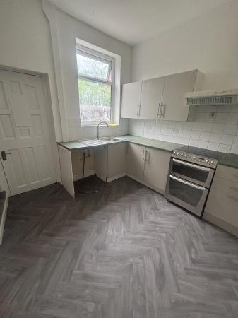 2 bedroom Terraced House to let in Cedar Street, Ashton-Under-Lyne, OL6