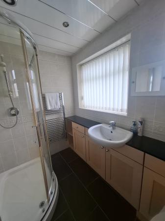 3 bedroom Semi-detached house to let in Whernside Avenue, Ashton-Under-Lyne, OL6